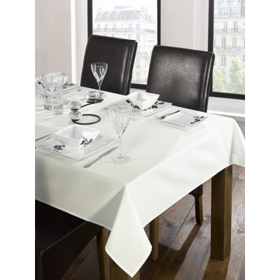 Horsham Tablecloth