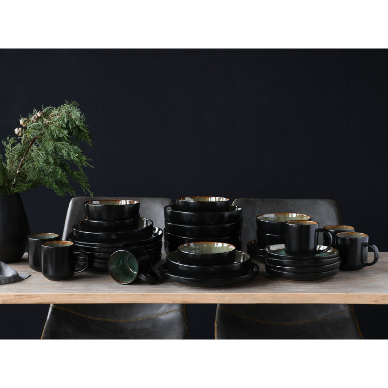 Creatable Nordic Fjord Green 30 Piece Dinnerware Set with Mug, Service for 6