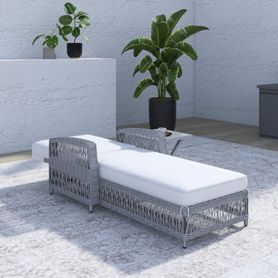 Chaise longue d'extérieur inclinable avec accoudoirs