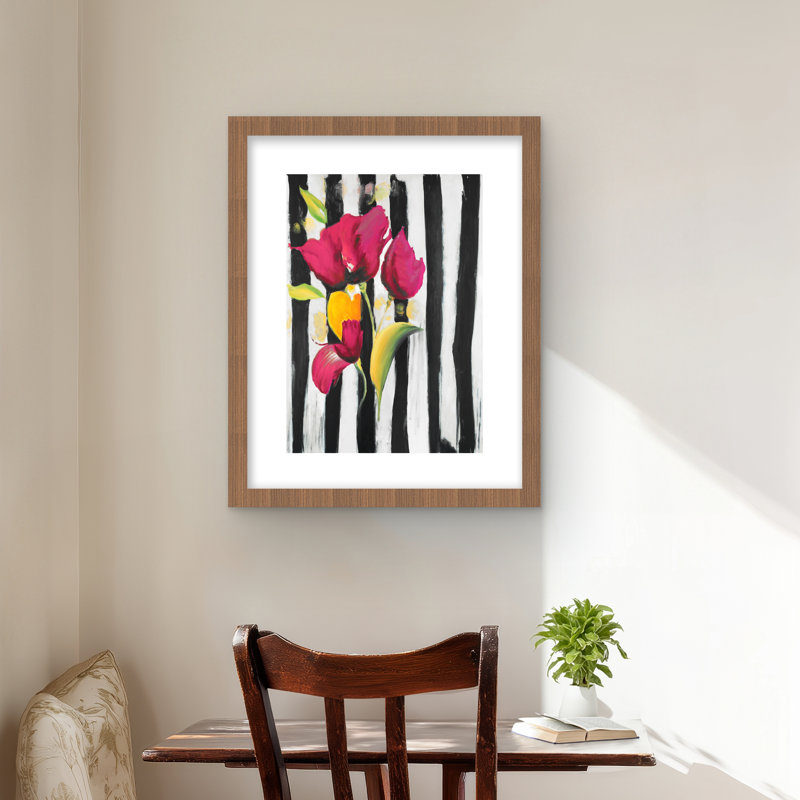Fleurs roses sur rayures noires - impression encadrée florale, Brun