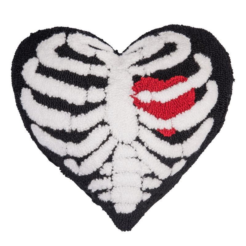 16" x 16" Heart Rib Hooked Throw Pillow