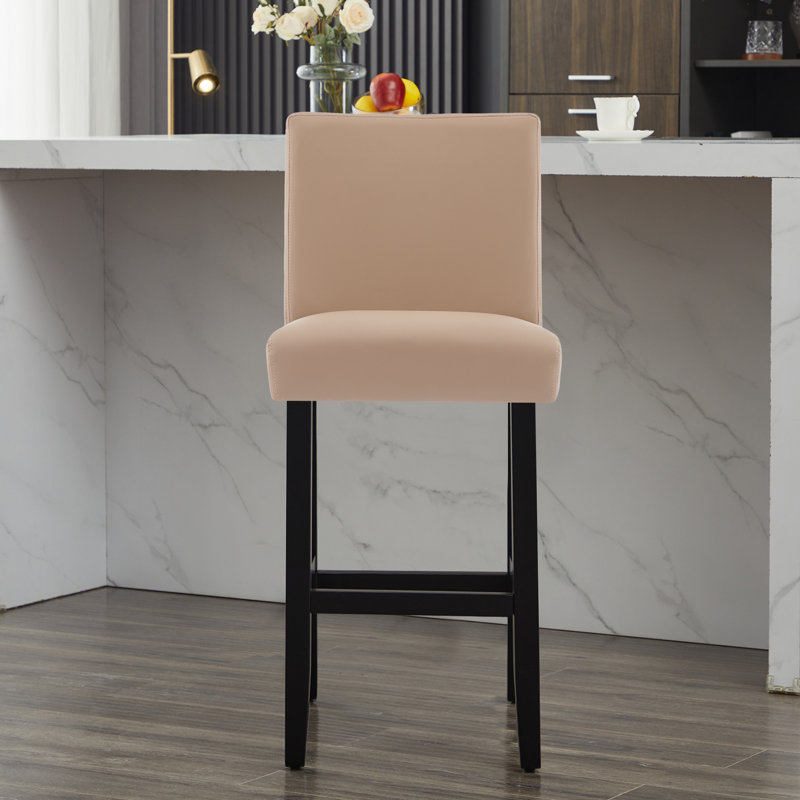 Tabouret de comptoir rembourré de 26 po avec structure en bois massif, 1, Rouge / similicuir