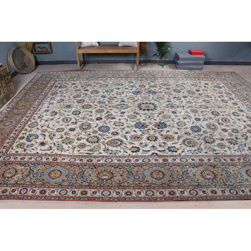Exquis tapis turc en laine avec un motif floral Oushak surdimensionné pour votre salon élégant