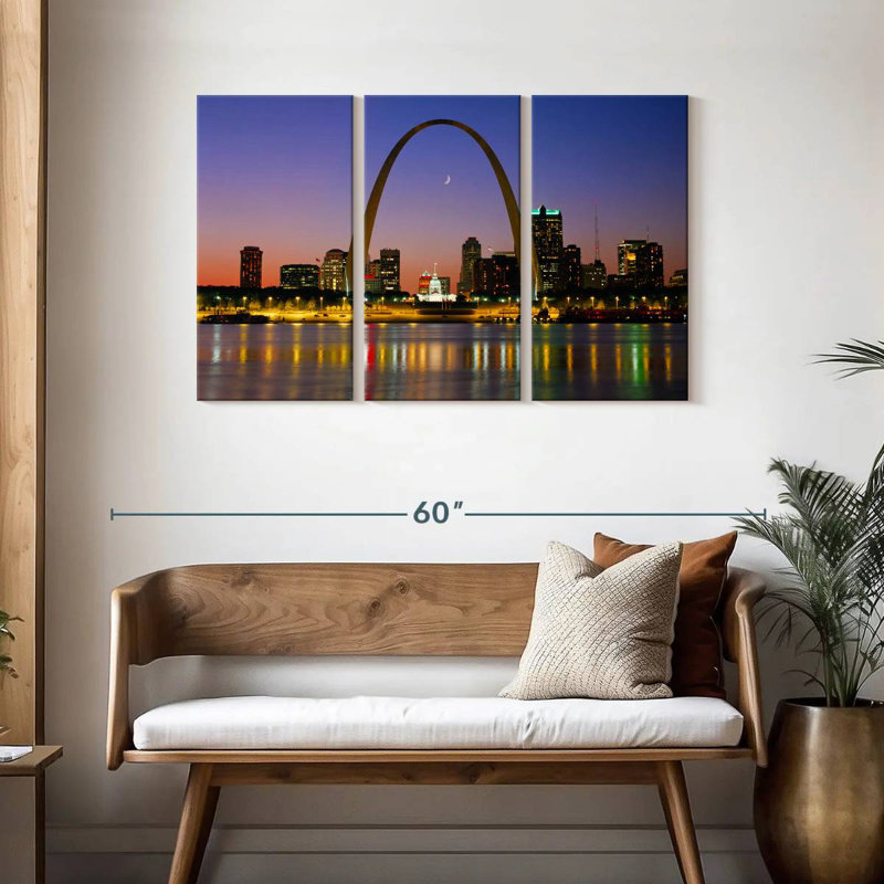 Rorry Gateway Arch At Twilight, 28" H x 45" W