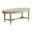 Table basse à charme français antique avec tablette inférieure, peu encombrante pour le salon