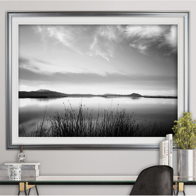 «Bear River At Dusk», reproduction de peinture acrylique encadrée, Argent, H 30 po x l 40 po x P 1,5 po
