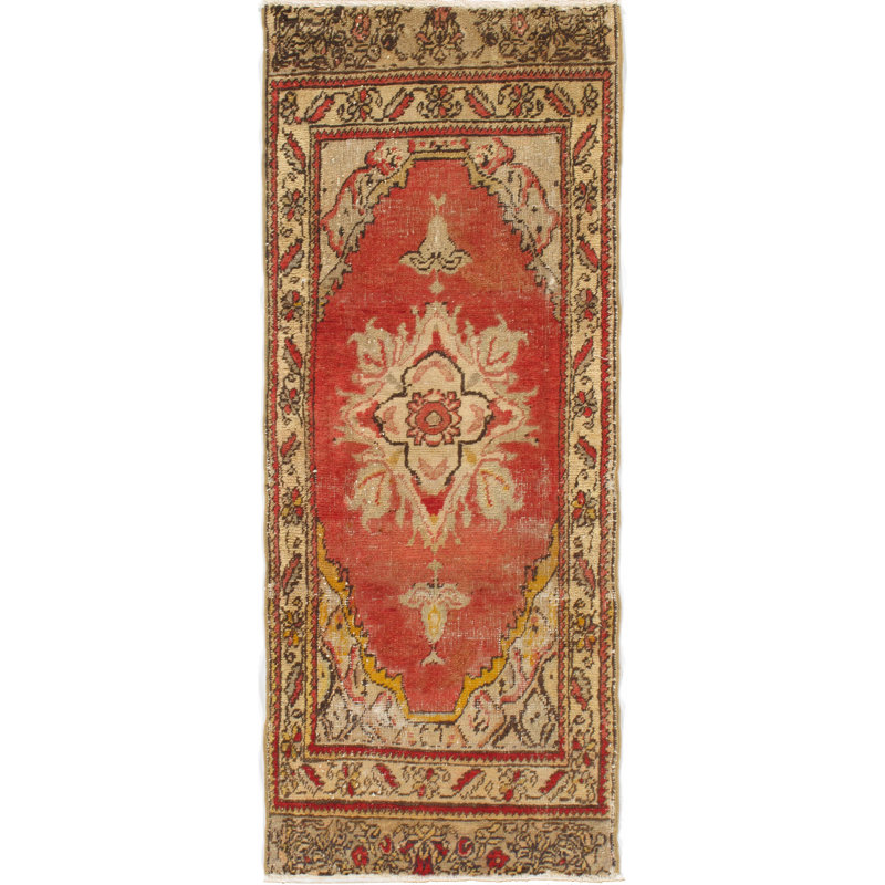 Wool Area Rug in Red
