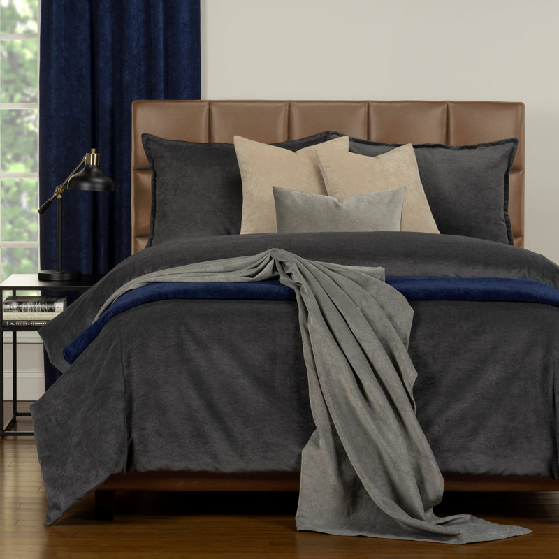 Polyester Channel Duvet Cover & Insert, Full/Double Duvet Cover + 6 Additional Pieces, Iron