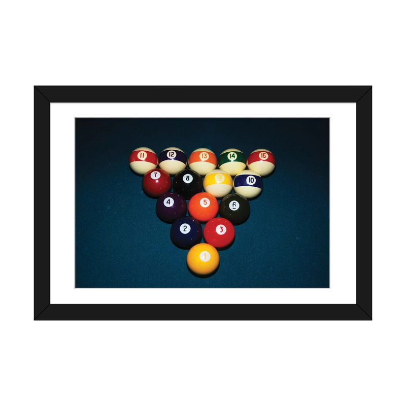 «Billiard Balls Racked Up on Pool Table» par Vintage Images - impression sur toile tendue, H 16 po x l 24 po x P 1 po, Blanc