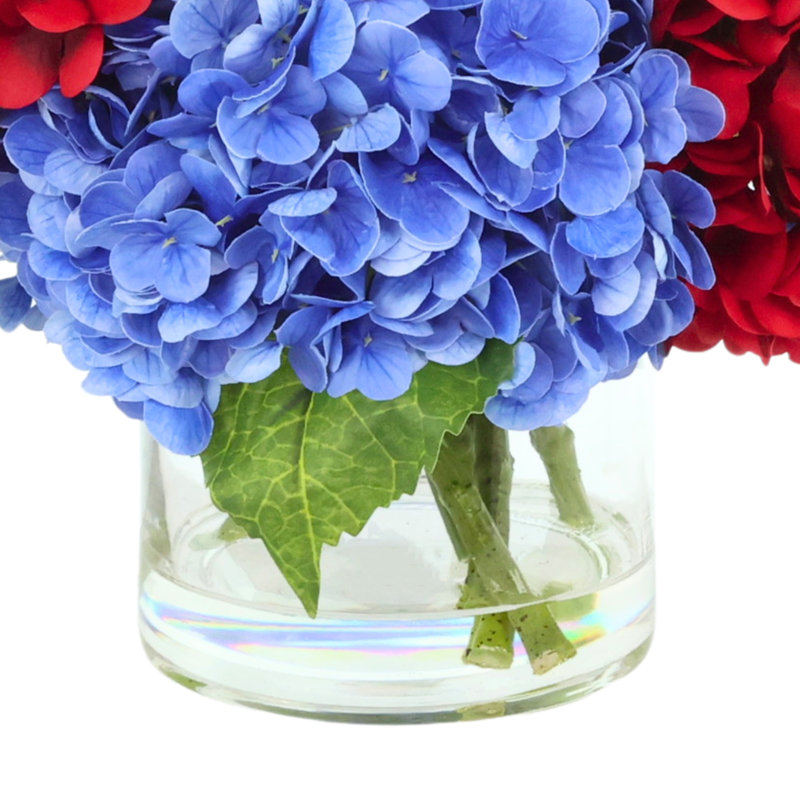 Arrangement d'hortensias patriotique avec drapeaux, Rouge / bleu