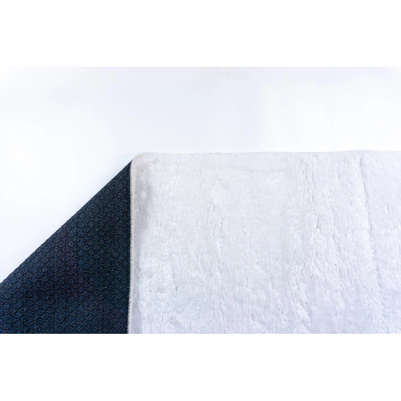 Tapis blanc à poils longs Kiam, Rectangle 4 pi 8 po x 13 pi 2 po