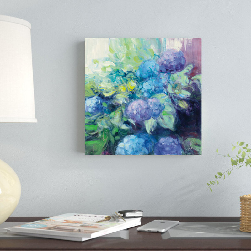 «Bright Hydrangea III» par Julia Purinton, reproduction d'art sur toile tendue, H 12 po x l 12 po