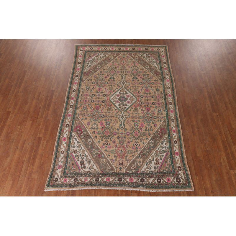 Tapis à motif géométrique traditionnel 10 pi 4 po x 6 pi 7 po