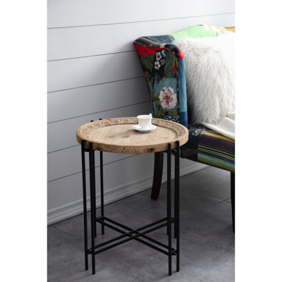 Table d'appoint ronde de 21,5 po x 24 po, plateau en bois pour le salon et la chambre à coucher, chambre à coucher en fer et en fer, style contemporain, en métal
