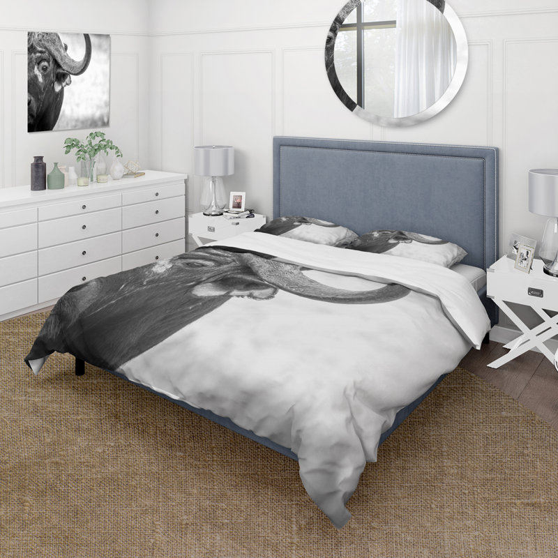 Portrait monochrome de Buffalo III - ensemble de housse de couette Farmhouse - microfibre de polyester