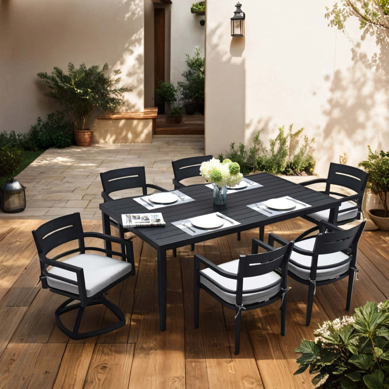 Table de salle à manger d'extérieur 40 po x 70 po, Noir Ember