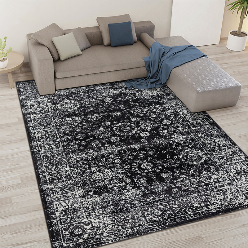 Tapis persan tissé délavé rétro