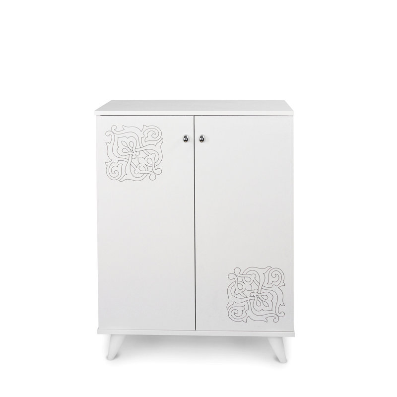 Élégante armoire à chaussures en bois blanc - Complétez votre décor. 31,64 po Profondeur, 15,12 largeur, 40,81 hauteur, 25,35 lb. Poids léger et attrayant. 31 15 42 25