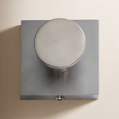 Ventus Wall-Mounted Towel Hook