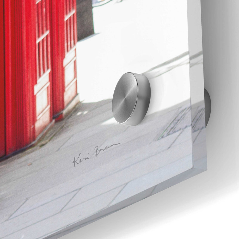 «Covent Garden Téléphone Boxes» par Keri Bevan, H 24 po x l 24 po x P 0,2 po