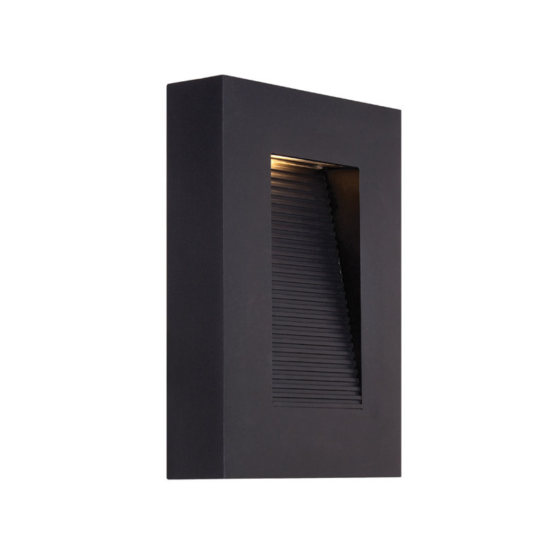 Urban Aluminum LED Wall Light, Black