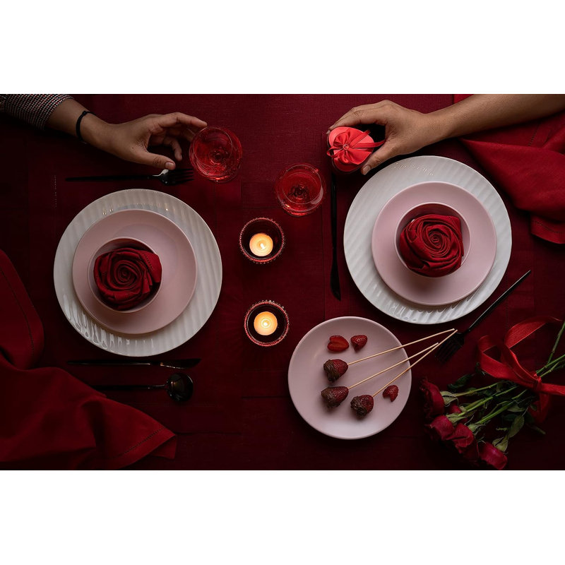 Nappe D'Moksha Homes, L 90 po x l 60 po, Rouge