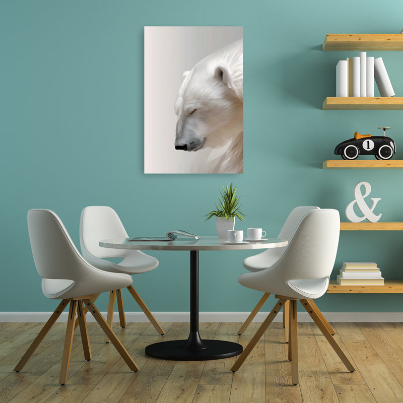 Ours polaire serein, 36" H x 24" W