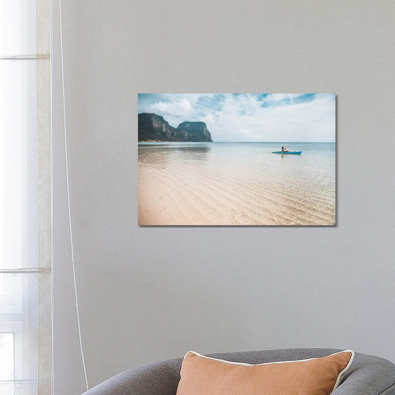 «Kayake Paradise Beach» par James Vodicka - photographie sur toile tendue, H 18 po x l 26 po x P 1,5 po
