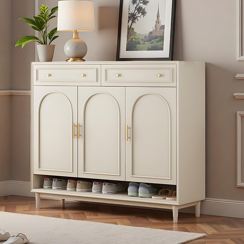 Millstream, Ivory