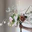 Ornements de fleurs simulées