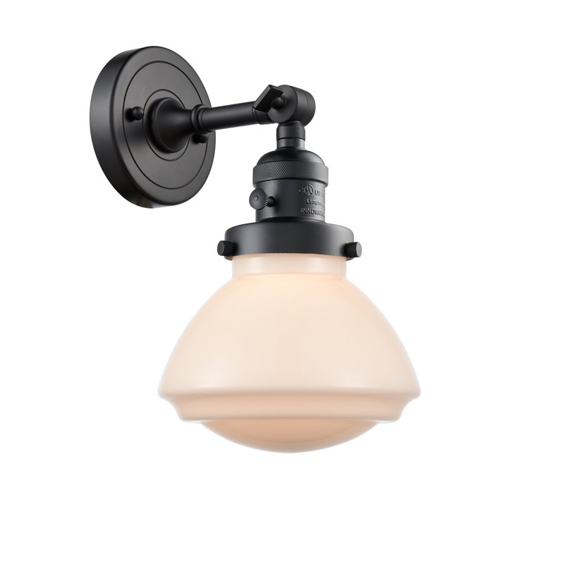 Applique murale à bras 1 lumière Chesterville, Blanc mat, Ampoule DEL rétro de 3,5 watts, Noir mat