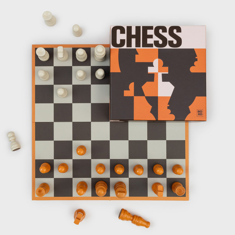 SUCK UK Chess Set