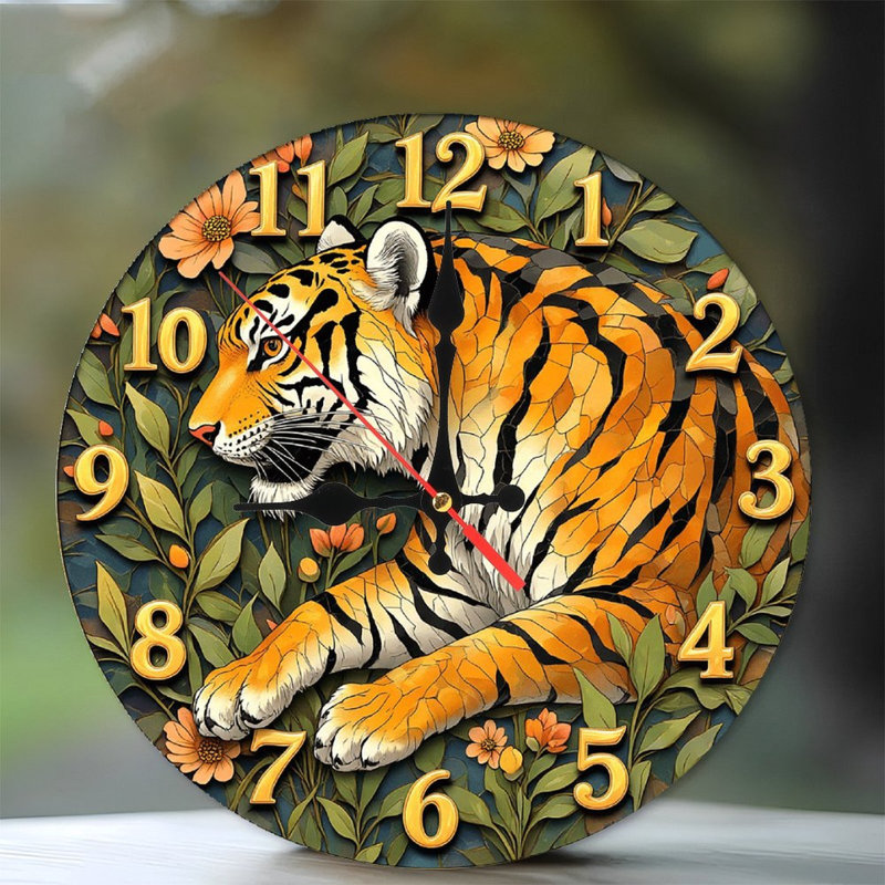 Elegant Tiger Clock