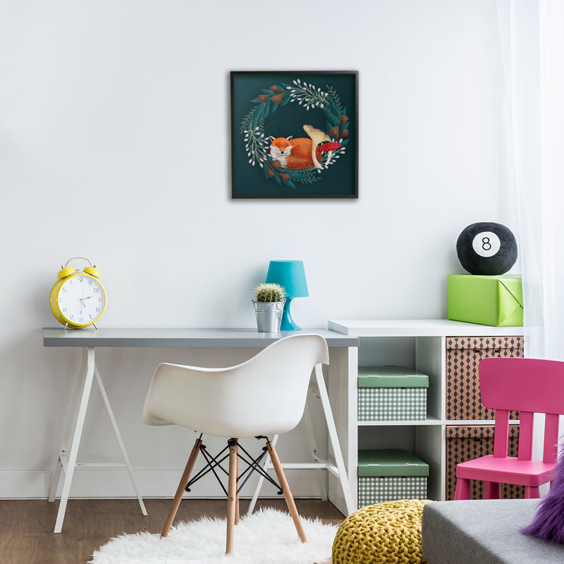 «Sleepy Fox in Botanical Wreath», estampe numérique, design par Metka Hiti, H 12 po x l 12 po, Giclée encadrée noir minuit