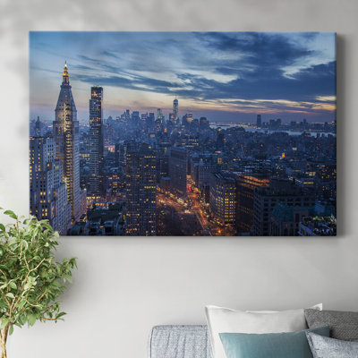 Toile tendue avec galerie Twilight City