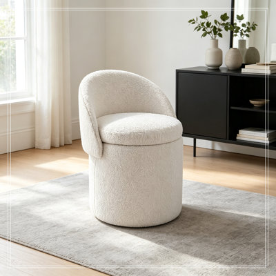 Fauteuil demi-tonneau avec rangement à plateau rabattable