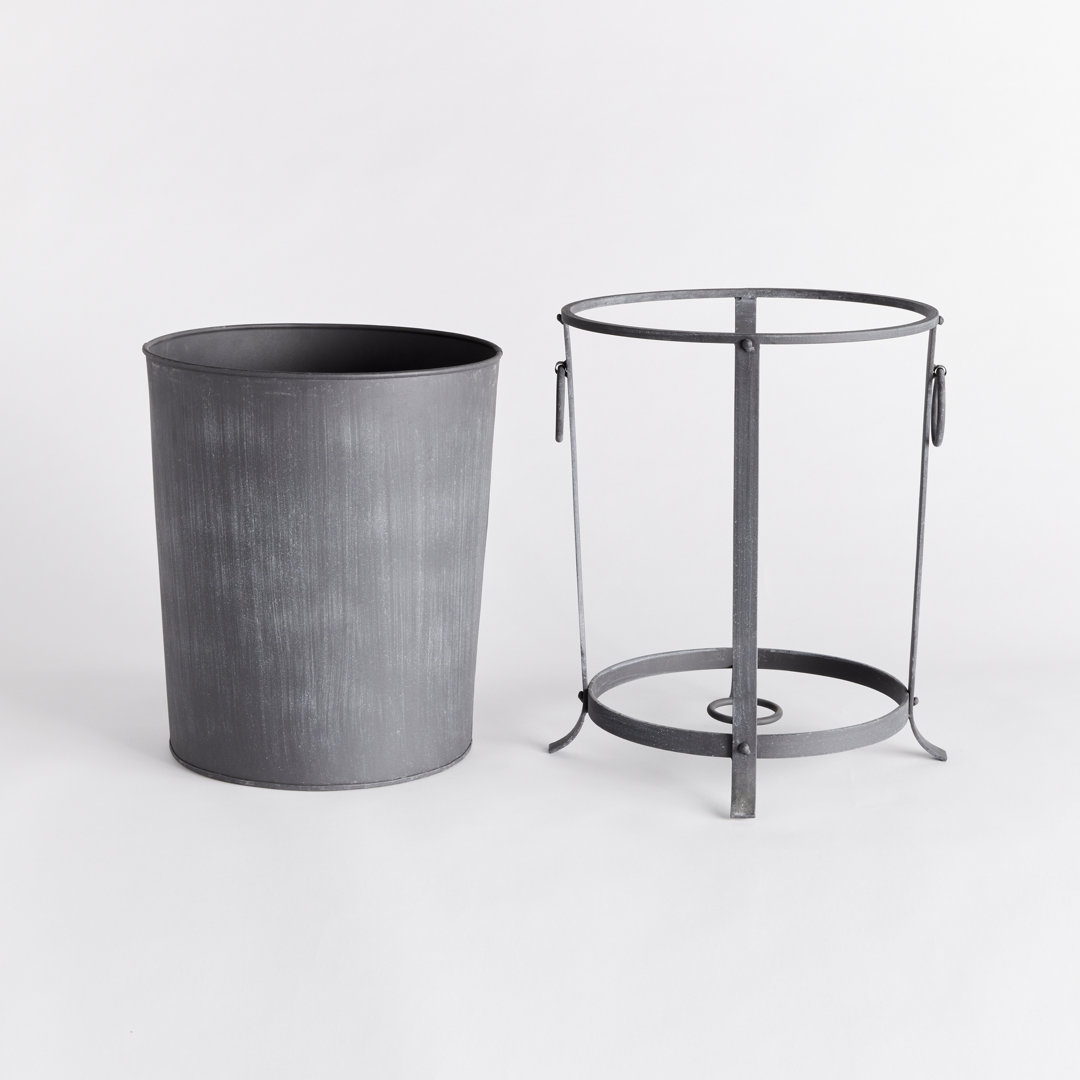 Vae European Zinc Outdoor Planter 17 Stories 