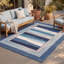 Tapis Juniper moderne à rayures effet pinceau, bleu marine, turquoise, gris, crème et rose, lavable à la machine, antidérapant, à poils courts, pour l'intérieur et l'extérieur, adapté aux animaux domestiques, idéal pour le salon, la chambre, la salle à manger, l'entrée, le couloir ou le bureau.-1324417363
