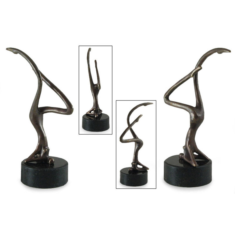 Figurine bronze à l’équilibre Baird