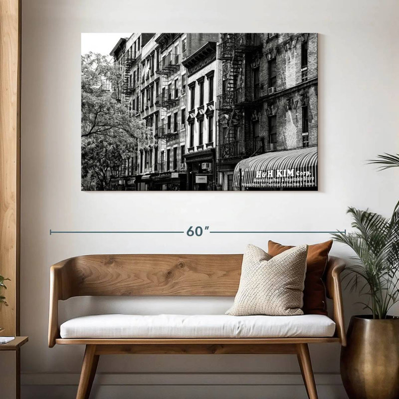 Lilie NYC, façades de bâtiments II, H 32 po x l 48 po