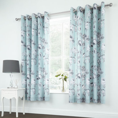Shrewsbury Easy Care Eyelet Room Darkening Curtains