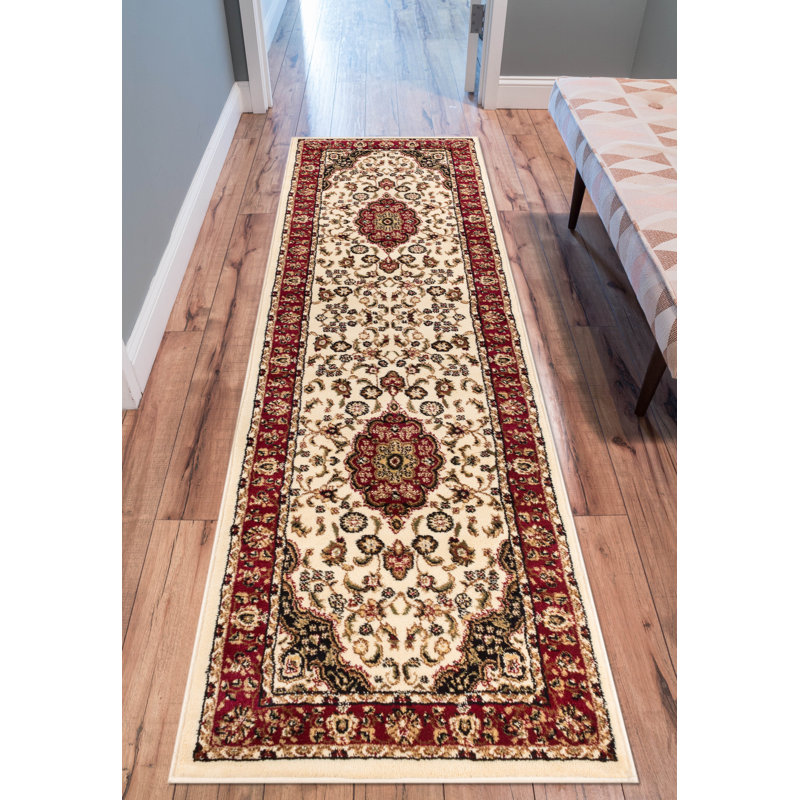 Tapis traditionnel ivoire Belliere Medallion Kashan, Tapis de couloir 2 pi 3 po x 7 pi 3 po