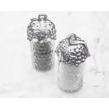 Grape Salt And Pepper Shaker Set