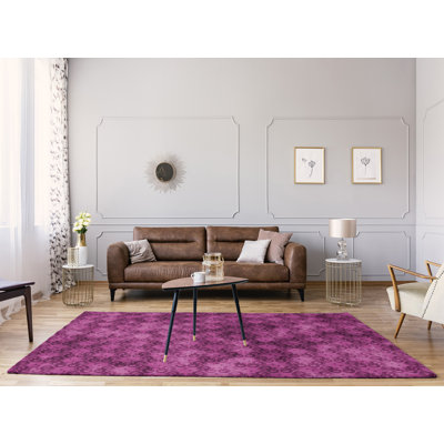 Tapis rose serpents