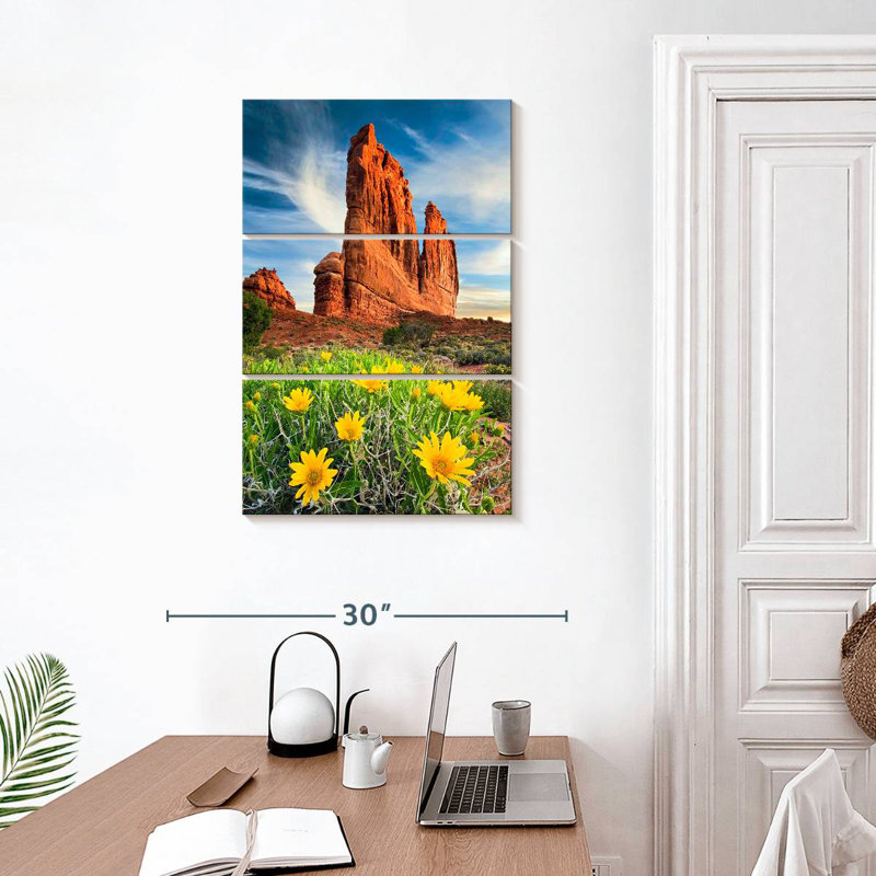 Alvord Courthouse Towers, H 32 po x l 20 po