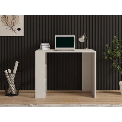 Cyran Desk