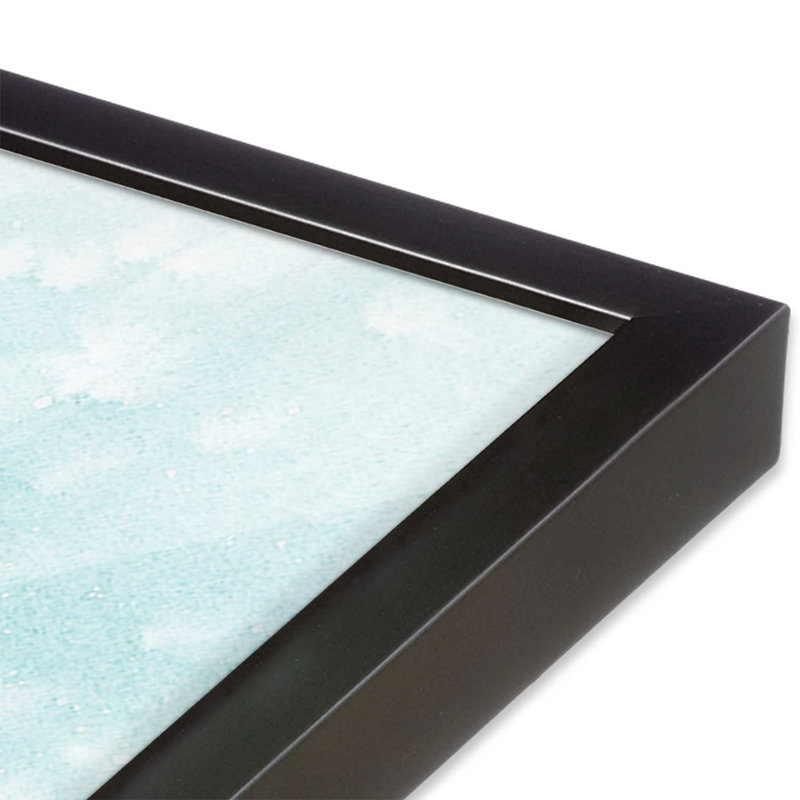 Arbre de Noël givré imprimé dans un cadre noir satiné, Cadre en zinc patiné, H 15,25 po x l 12,25 po x P 1,25 po