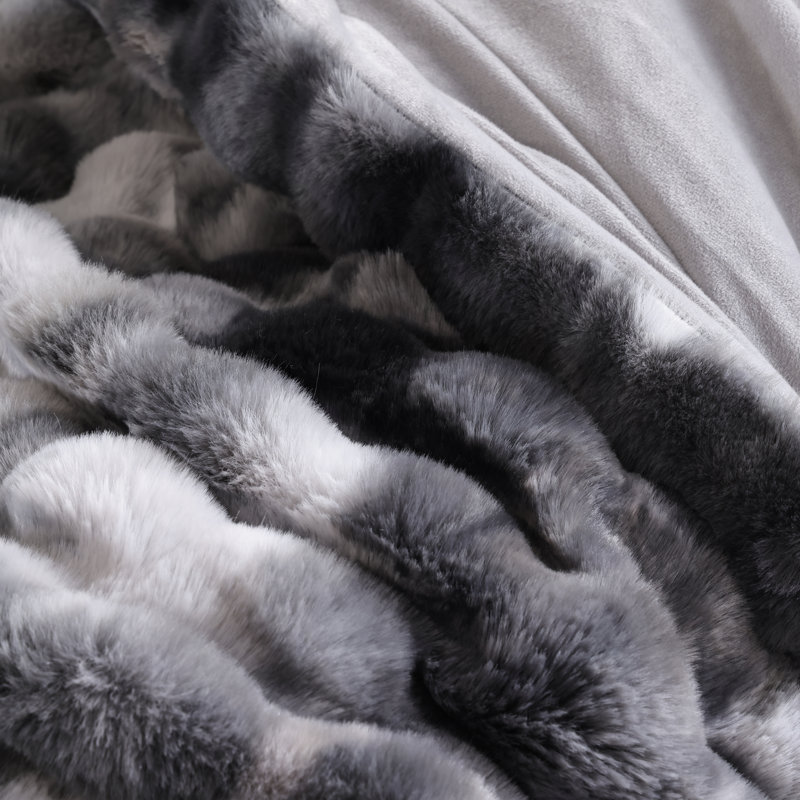 Fluffy Comforter Set Ultra Soft & Warm Faux Fur Comforter With Pillowcases For Winter, Gray