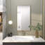 Miroir mural en bois avec un cadre fin et minimaliste-413346693-413346712