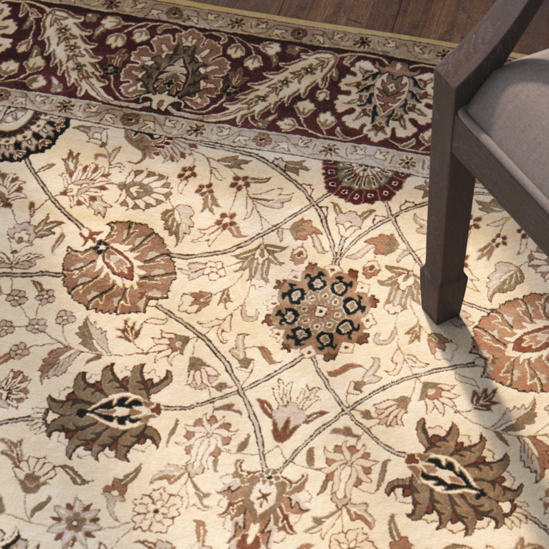Evie New Zealand Wool Floral Rug, Rectangle 9'6" x 13'6"